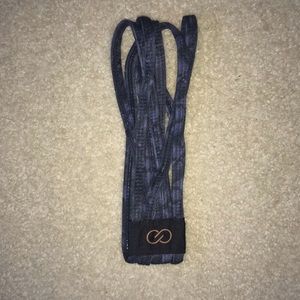 CALIA by Carrie Underwood headband